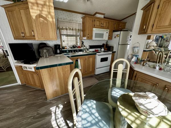 1998 Mobile Home