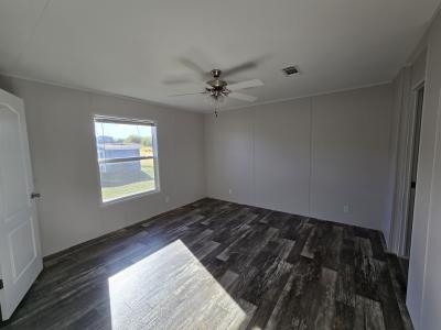 Photo 4 of 9 of home located at 529 Split Rail Parkway Kyle, TX 78640