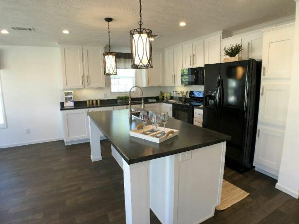 2019 Clayton - Addison Palm Beach Mobile Home