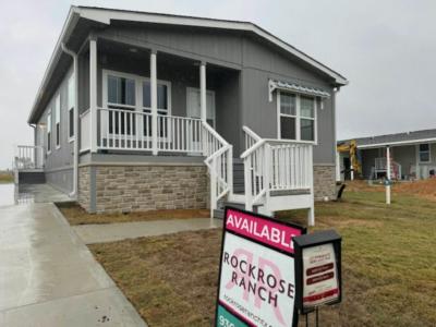 Photo 5 of 18 of home located at 71 Tranquility Trails Way Willis, TX 77318