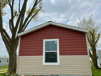 Mobile Home at 1922 Gretchen Drive SW Lot 162 Cedar Rapids, IA 52404