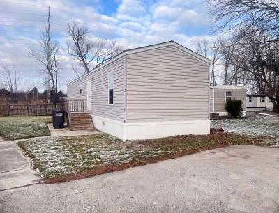 Mobile Home at 5 Blackfoot Trail Sheboygan, WI 53081