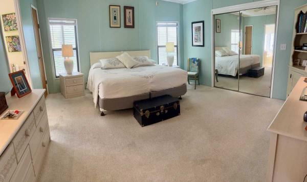 1988 Palm Harbor Manufactured Home
