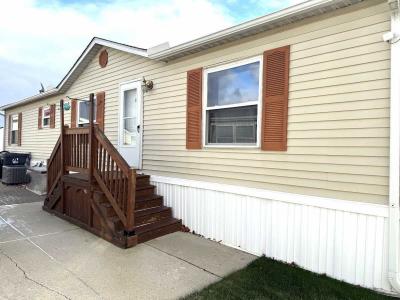 Mobile Home at 26727 Laramie Flat Rock, MI 48134