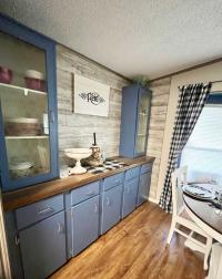 1986 Mobile Home