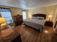 1995 Fleetwood Manufactured Home