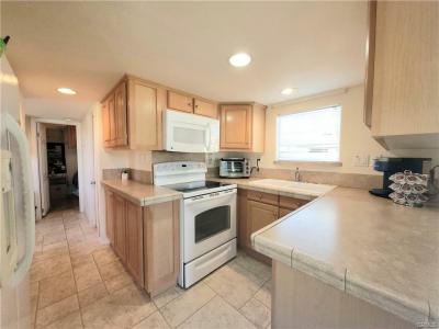 Photo 5 of 25 of home located at 1295 S Cawston Ave Spc Hemet, CA 92545