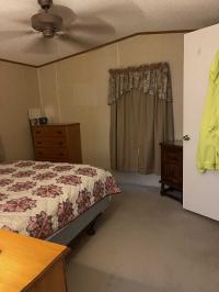 2005 Clayton Homes Mobile Home