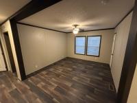 2022 BREEZE FARMHOUSE 38CLB28724BH2 Manufactured Home