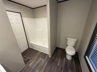 2022 BREEZE FARMHOUSE 38CLB28724BH2 Manufactured Home