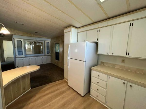 1984 HS BARR Manufactured Home