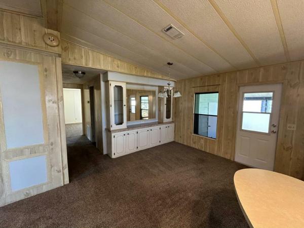 1984 HS BARR Manufactured Home