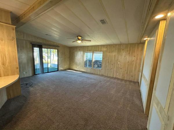 1984 HS BARR Manufactured Home