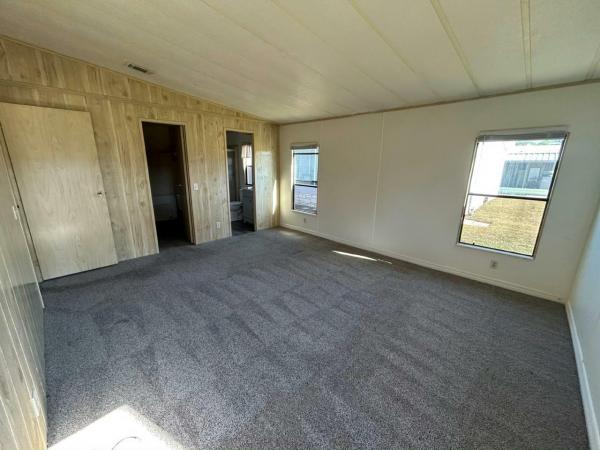 1984 HS BARR Manufactured Home