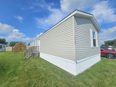 Mobile Home at 2724 West Robin Drive Lot 373 Saginaw, MI 48601