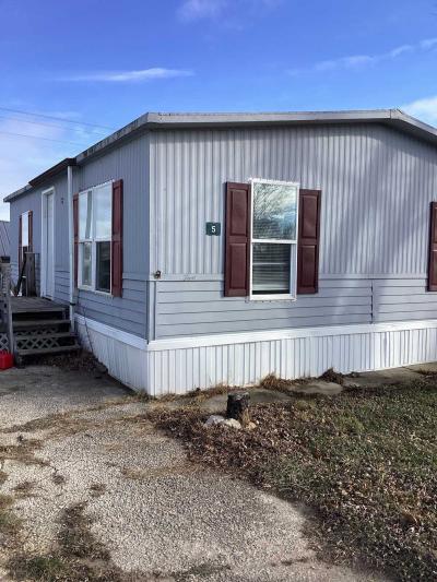 Mobile Home at 4614 E. Old Trail Rd.   Lot 5 Columbia City, IN 46725