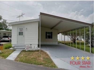 Mobile Home at 895 E Colonial Cir Ormond Beach, FL 32174