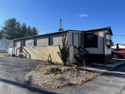 Mobile Home at 5200 Freemansburg Avenue Lot 35 Easton, PA 18045