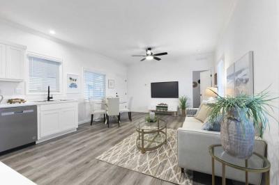 Photo 3 of 13 of home located at 22600 Normandie Ave. #11 Torrance, CA 90502