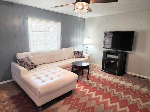 1982 Palm Harbor Singlewide Mobile Home