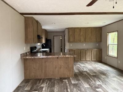 Photo 4 of 17 of home located at 427 Garrett Rd N Florence, MS 39073