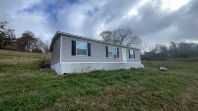 Mobile Home at 380 Baldwin Rd Tazewell, TN 37879