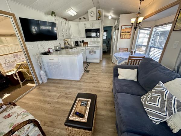 1992 CHAR N/A Mobile Home