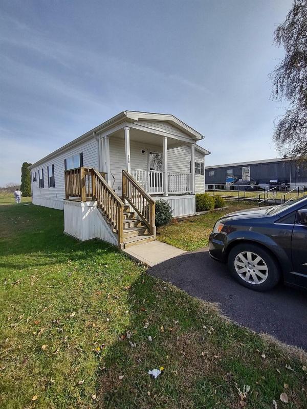 2017 Eagle River  LC-52G351  Home