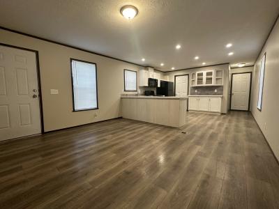 Photo 4 of 31 of home located at 11978 Springbrook Court #63 Romeo, MI 48065