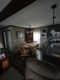 2017 Eagle River  LC-52G351  Home