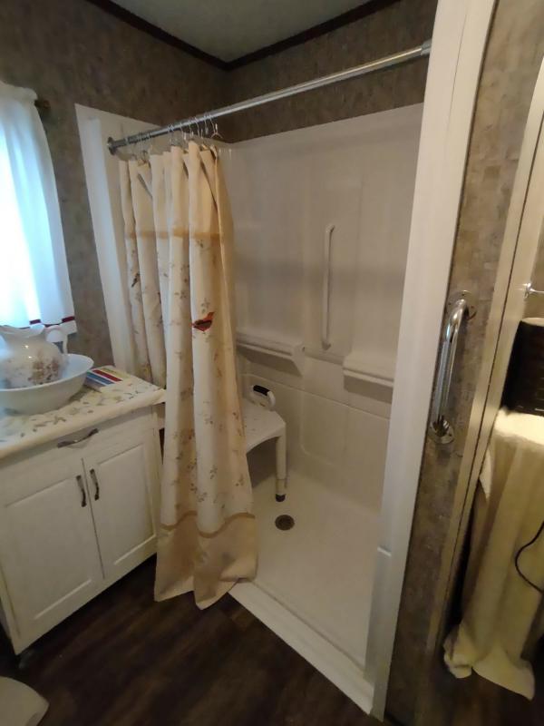 2017 Eagle River  LC-52G351  Home