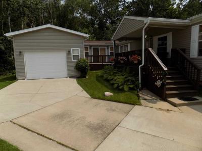 Mobile Home at 1010 Falstaff Northville, MI 48167