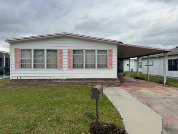 Photo 1 of 2 of home located at 41 Key West Ave Winter Haven, FL 33880