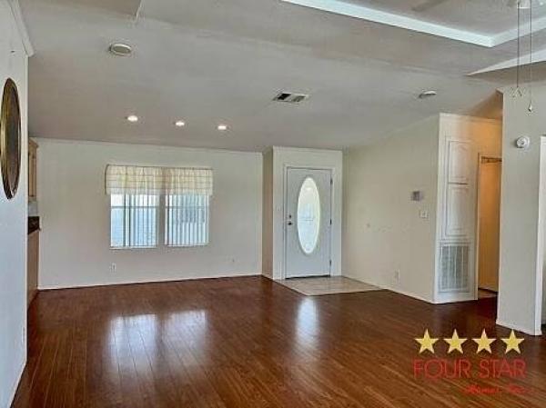 2001 PALM   Home