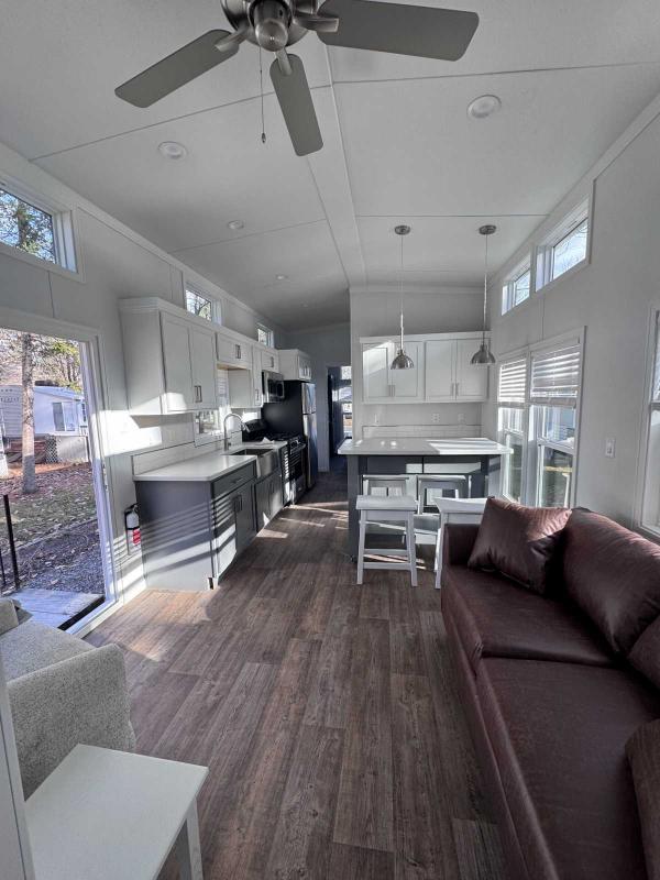 2025 Elevation  5-122F Mobile Home