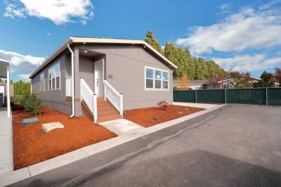 Mobile Home at 2200 Lancaster Drive SE Sp. #359 Salem, OR 97317