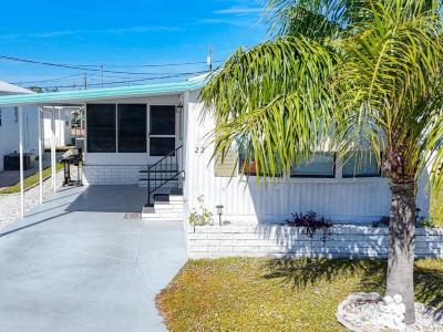 Mobile Home at 508 44th Avenue E, Lot G22 Bradenton, FL 34203