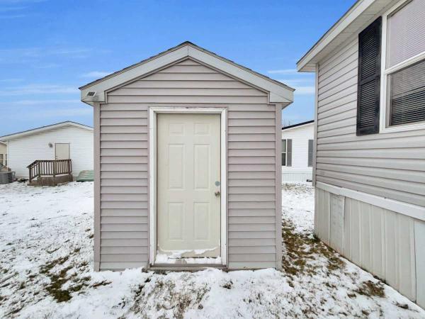 2000 Lincoln Park Manufactured Home