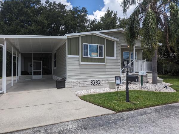 2018 Champion 652918 Mobile Home
