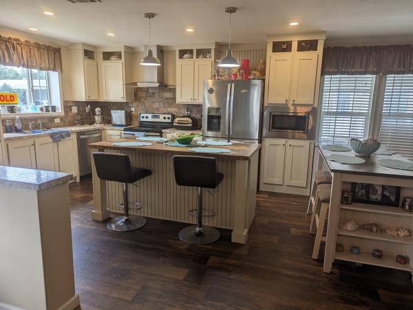 2018 Champion 652918 Mobile Home