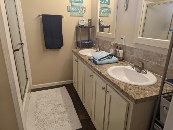 2018 Champion 652918 Mobile Home