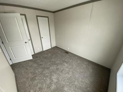 Mobile Home at 37862 Culver Dr Clinton Township, MI 48036