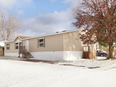 Mobile Home at 1338 Hawkcrest Lane Pontiac Pontiac, MI 48340