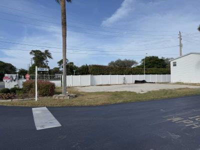 Photo 2 of 4 of home located at 216 Pier A Naples, FL 34112