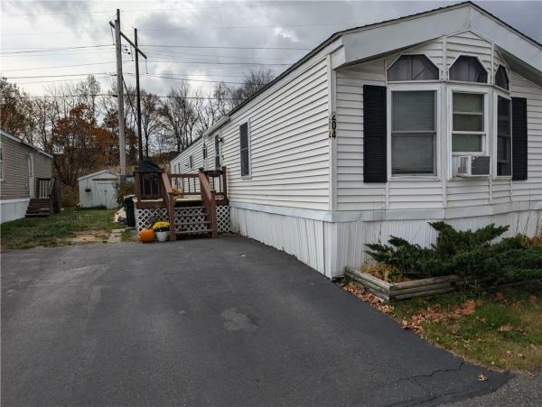 1989  Mobile Home For Sale