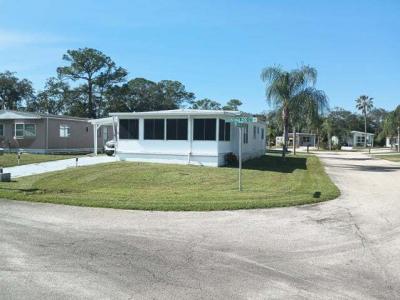 Mobile Home at 1 Quintana Roo Crt Port St Lucie, FL 34952