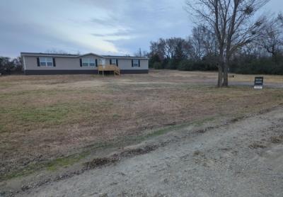 Photo 1 of 5 of home located at 17630 Smokey Loop Spiro, OK 74959