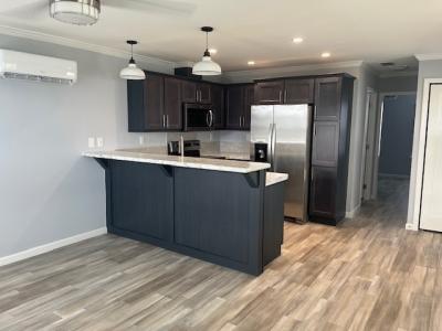 Photo 5 of 8 of home located at 3223 N Lockwood Ridge Rd #62 Sarasota, FL 34234