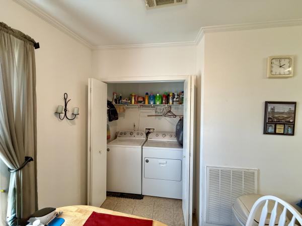 2005 PALH PH235801A/PH235801B Mobile Home