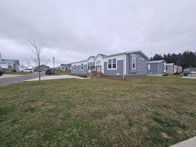 Mobile Home at 6415 Apple Way Fenton, MI 48430